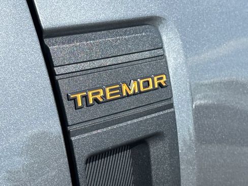 Used 2025 Ford Maverick Tremor AWD/4WD image 17
