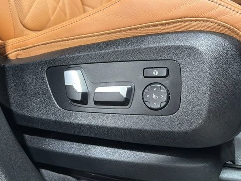 Used 2024 BMW X5 xDrive40i AWD/4WD image 15