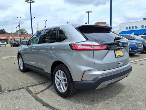Used 2023 Ford Edge SEL w/ Convenience Package AWD/4WD image 9