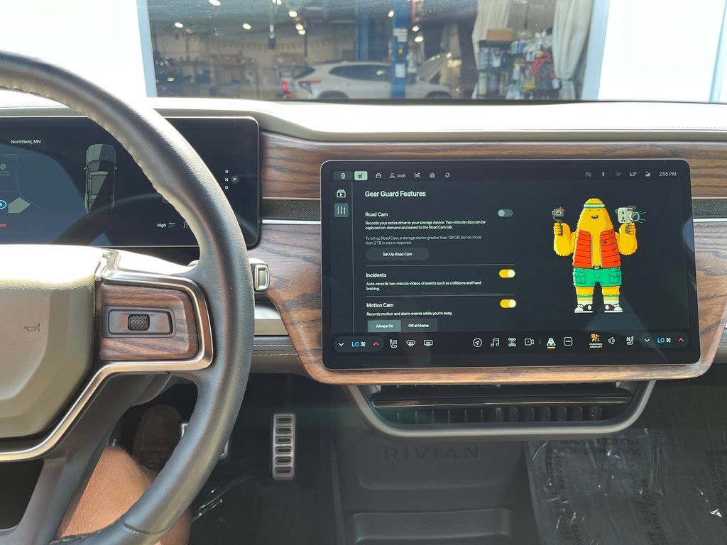 Used 2023 Rivian R1S Adventure Quad AWD/4WD image 18