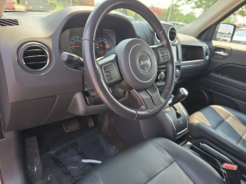 Used 2017 Jeep Patriot High Altitude AWD/4WD image 15