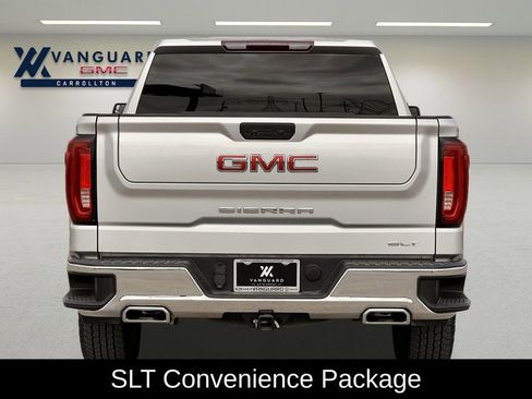 Used 2022 GMC Sierra 1500 SLT w/ SLT Convenience Package image 4