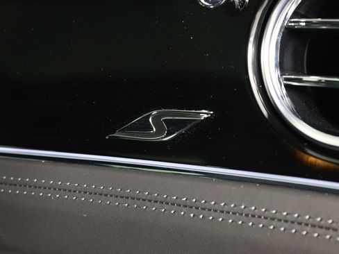 Used 2023 Bentley Flying Spur S V8 AWD/4WD image 28