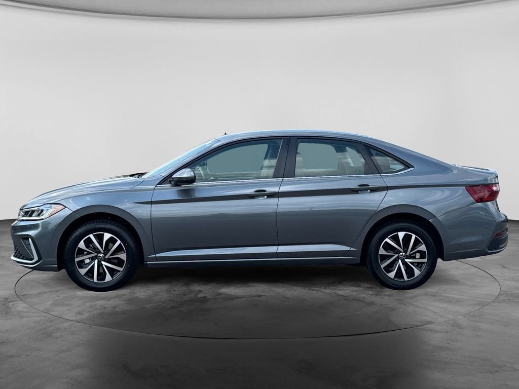 Used 2025 Volkswagen Jetta S FWD image 4
