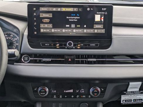 New 2026 Mitsubishi Outlander SE FWD image 18