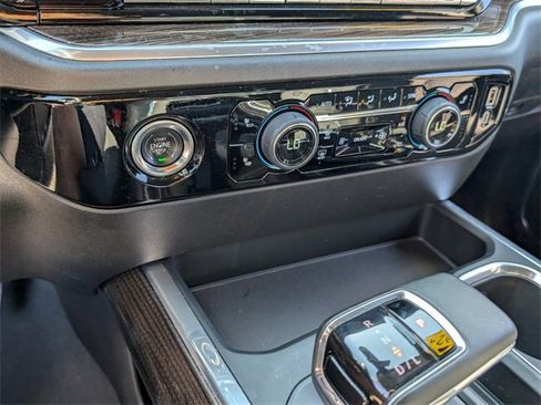 Used 2024 Chevrolet Silverado 1500 RST image 24