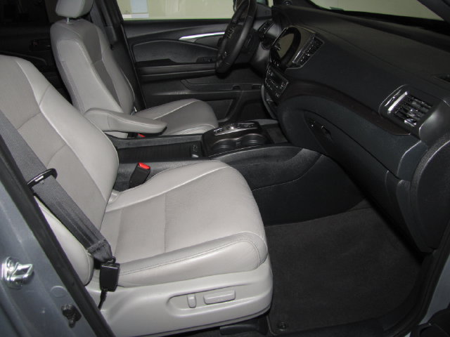 Certified 2023 Honda Passport EX-L image 43