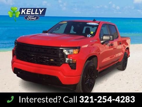 Used 2022 Chevrolet Silverado 1500 Custom image 1