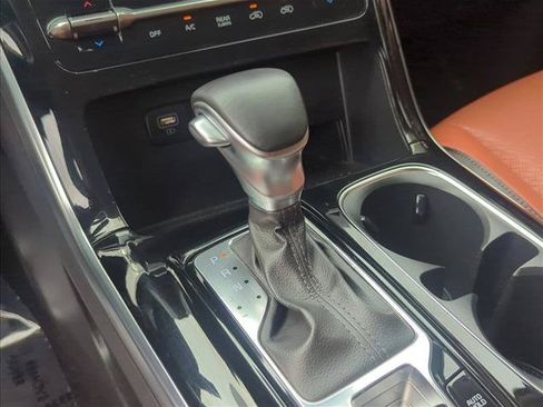 Used 2024 Kia Carnival SX Prestige FWD image 22