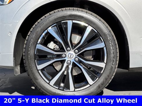 Certified 2023 Volvo XC60 B5 Plus image 25
