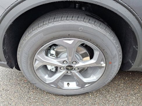 New 2026 Ford Escape ST-Line w/ Cold Weather Package image 27