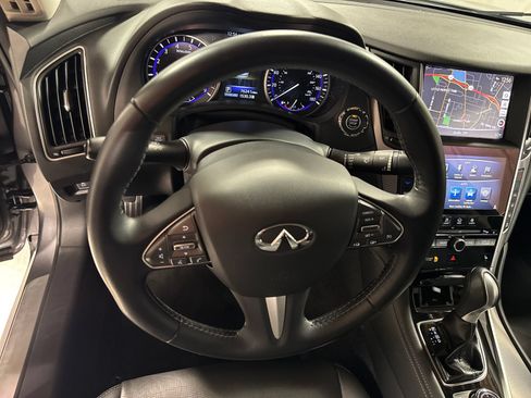Used 2015 INFINITI Q50 Premium w/ Navigation Package RWD image 19