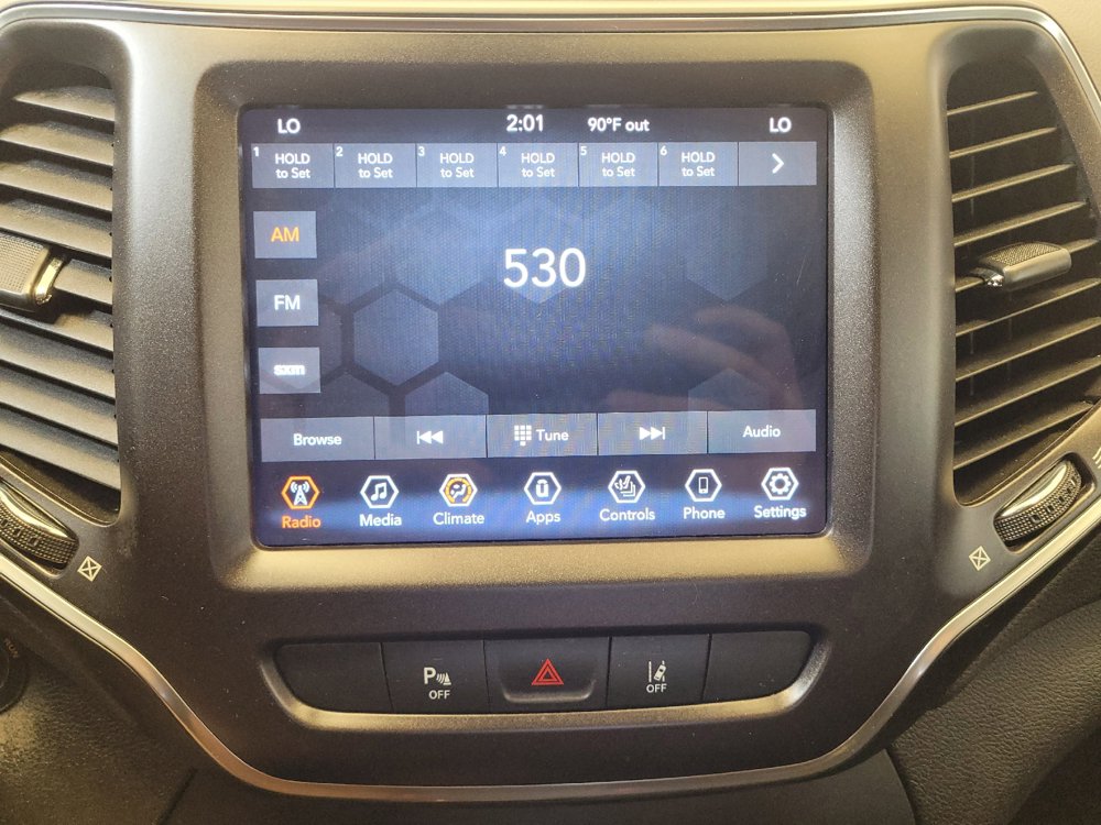 Used 2022 Jeep Cherokee Trailhawk AWD/4WD image 25