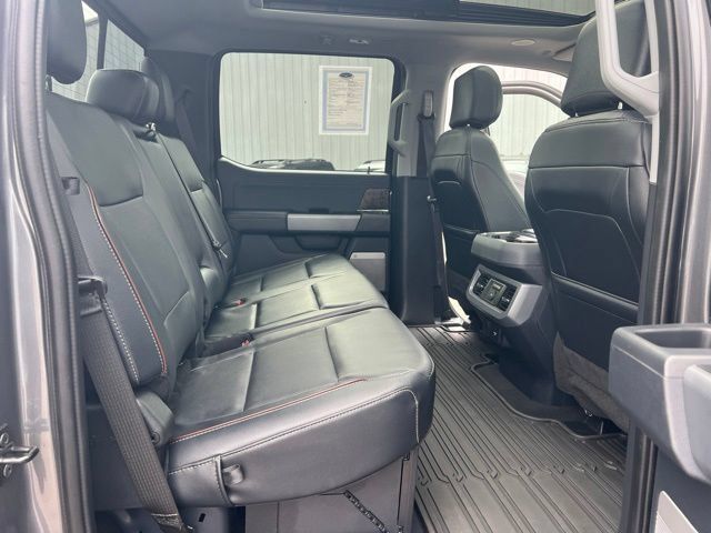 Used 2024 Ford F250 Lariat w/ Lariat Ultimate Package AWD/4WD image 16