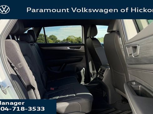 New 2026 Volkswagen Atlas Cross Sport SE AWD/4WD image 29