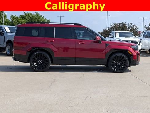 Used 2024 Hyundai Santa Fe Calligraphy FWD image 4