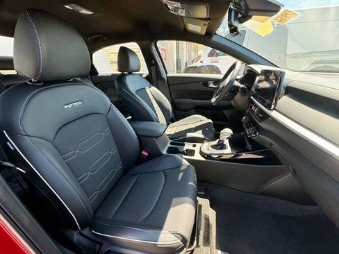 Certified 2024 Kia Forte GT-Line image 20