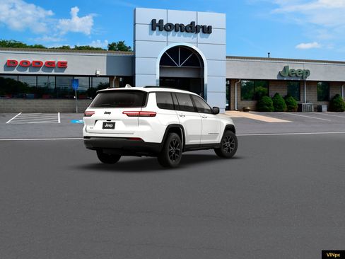 New 2026 Jeep Grand Cherokee L 4WD image 7