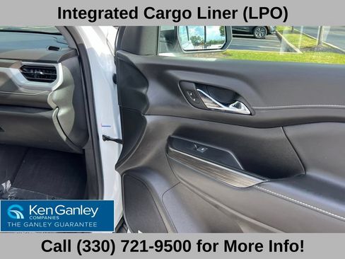 Used 2023 GMC Acadia SLT w/ Preferred Package AWD/4WD image 58