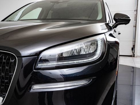 Used 2022 Lincoln Corsair Reserve w/ Equipment Group 201A image 15