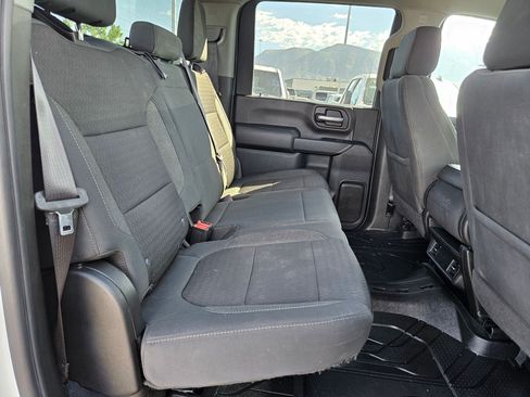 Used 2021 Chevrolet Silverado 2500 LT w/ Fleet Comfort Package AWD/4WD image 28