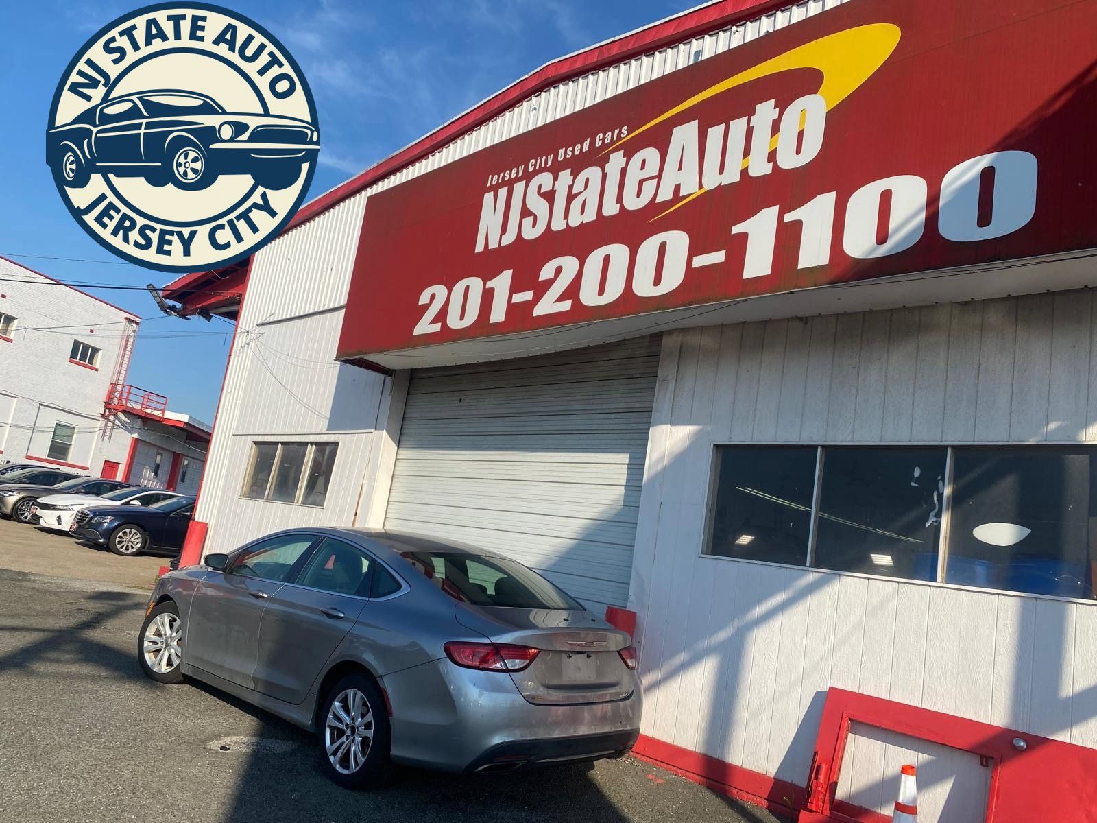 Used 2016 Chrysler 200 Limited FWD image 6