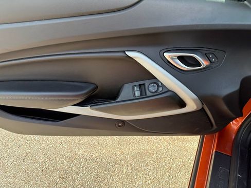 Used 2022 Chevrolet Camaro LT RWD image 11