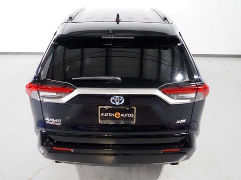 Used 2022 Toyota RAV4 Prime XSE image 7