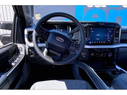 Used 2025 Ford F350 XLT w/ Black Appearance Package AWD/4WD image 5
