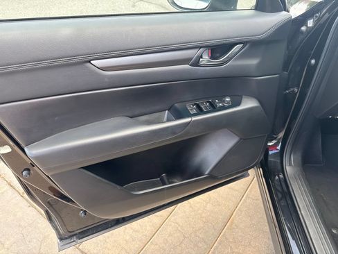 Used 2018 MAZDA CX-5 Touring FWD image 22