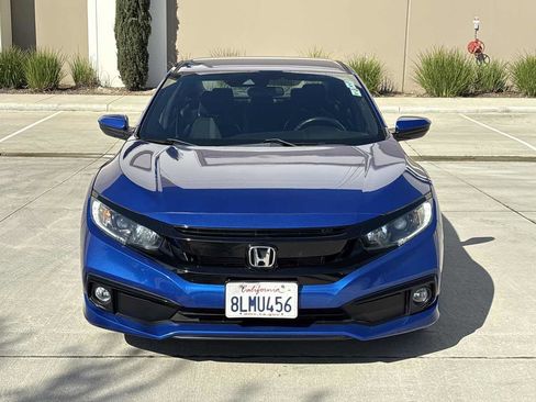 Used 2019 Honda Civic Sport image 8