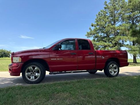 Used 2005 Dodge Ram 1500 Truck SLT RWD image 3