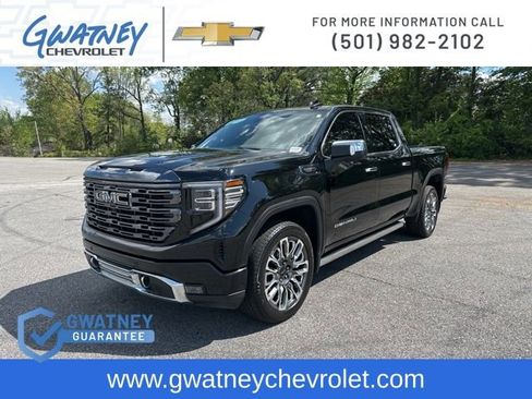 Used 2024 GMC Sierra 1500 Denali Ultimate AWD/4WD image 1