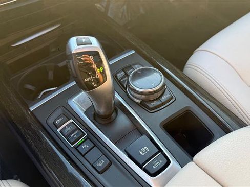 Used 2014 BMW X5 xDrive35d image 34