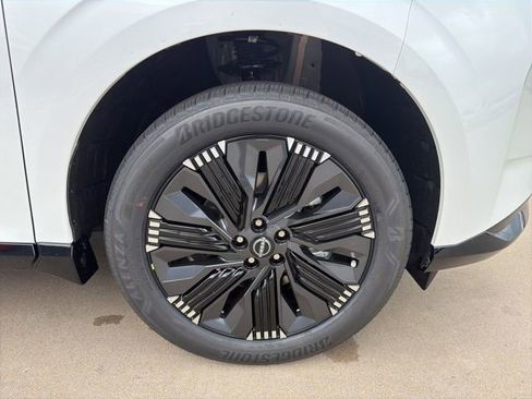 New 2026 Nissan Murano Platinum w/ Cargo Package AWD/4WD image 4