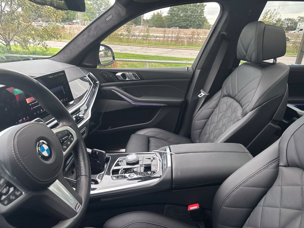 Used 2026 BMW X7 xDrive40i w/ Executive Package AWD/4WD image 10