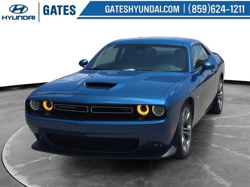 Used 2021 Dodge Challenger R/T RWD image 5