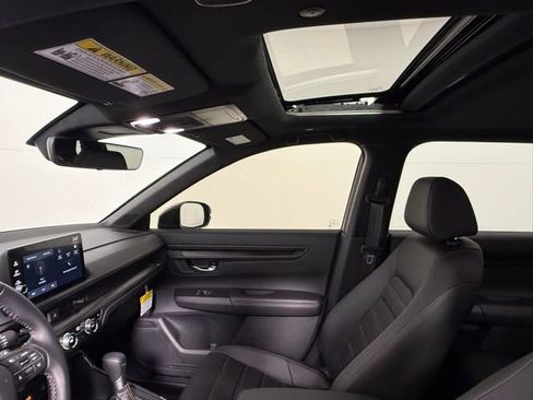 Used 2026 Honda CR-V Sport-L image 32