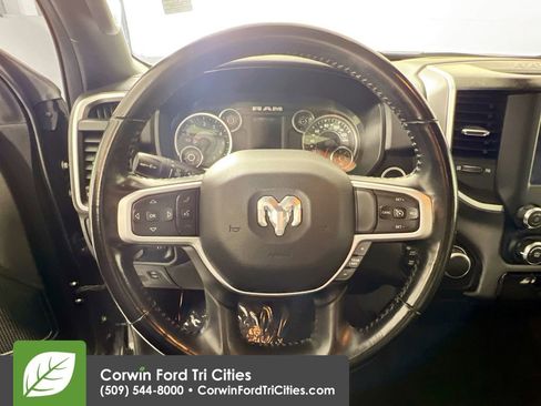 Used 2021 RAM 1500 Big Horn image 8
