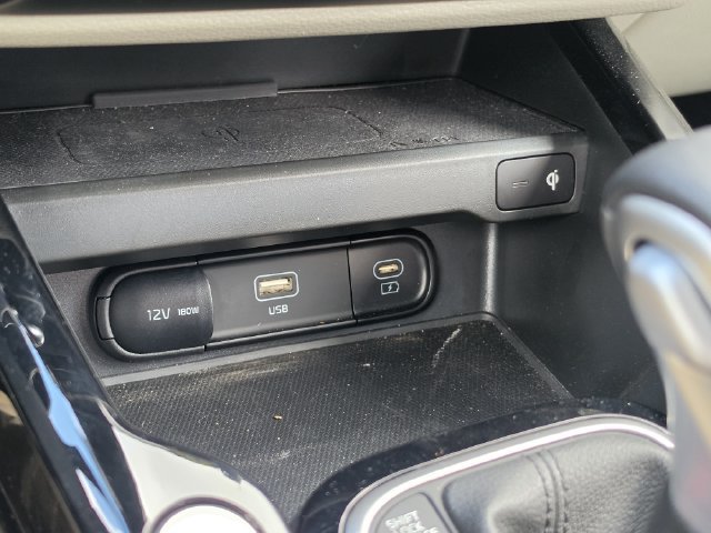 Certified 2024 Kia Soul EX FWD image 26