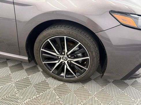Used 2024 Toyota Camry SE FWD image 13