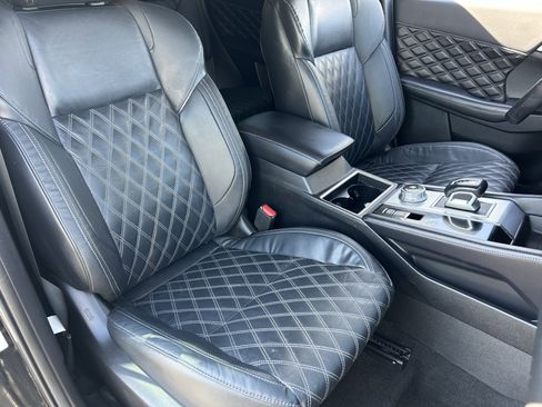 Used 2022 Mitsubishi Outlander SEL image 8