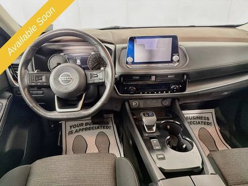 Used 2021 Nissan Rogue SV FWD image 21