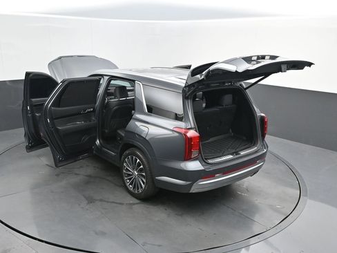 Used 2023 Hyundai Palisade Calligraphy FWD image 50