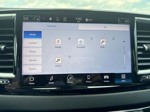 Certified 2023 Chrysler Pacifica Touring-L FWD image 24