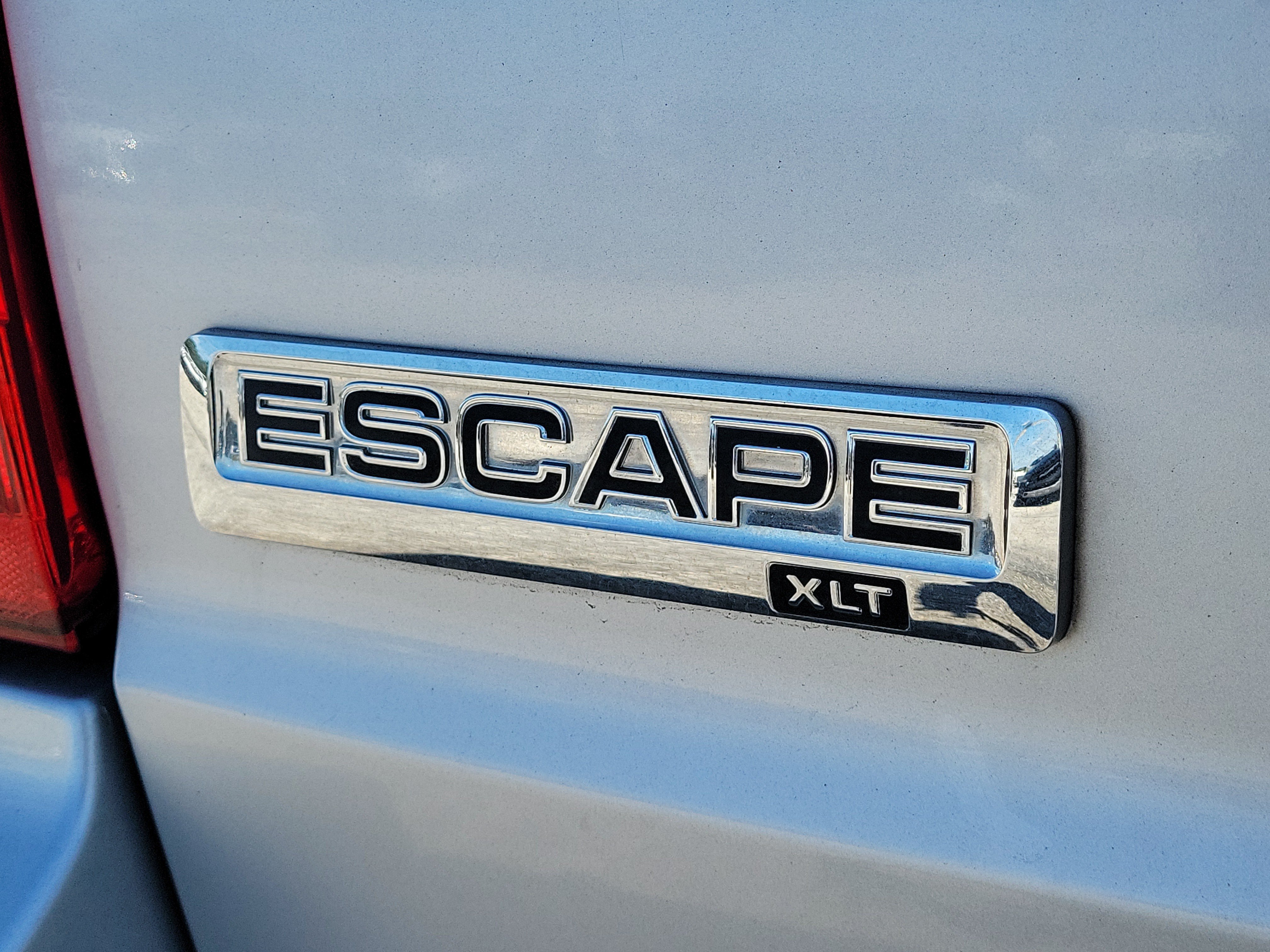 Used 2012 Ford Escape XLT AWD/4WD image 10