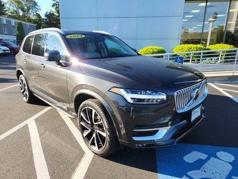 Used 2024 Volvo XC90 B6 Plus image 1