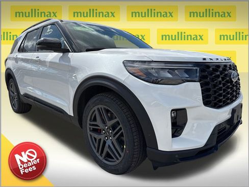 New 2026 Ford Explorer ST image 1