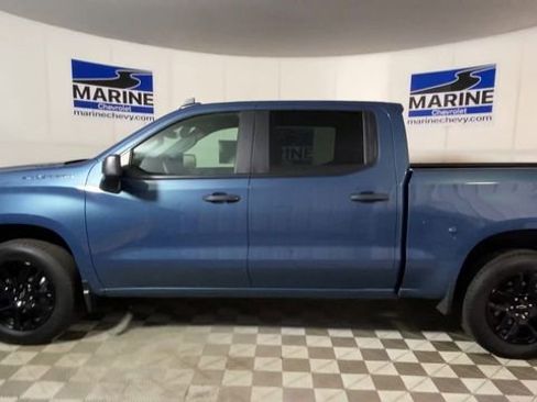 Used 2024 Chevrolet Silverado 1500 Custom image 7