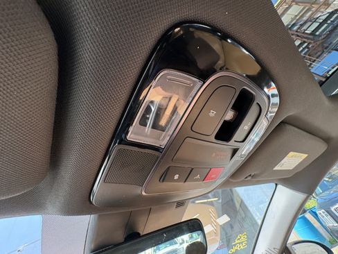 Used 2023 Hyundai Sonata Limited FWD image 29